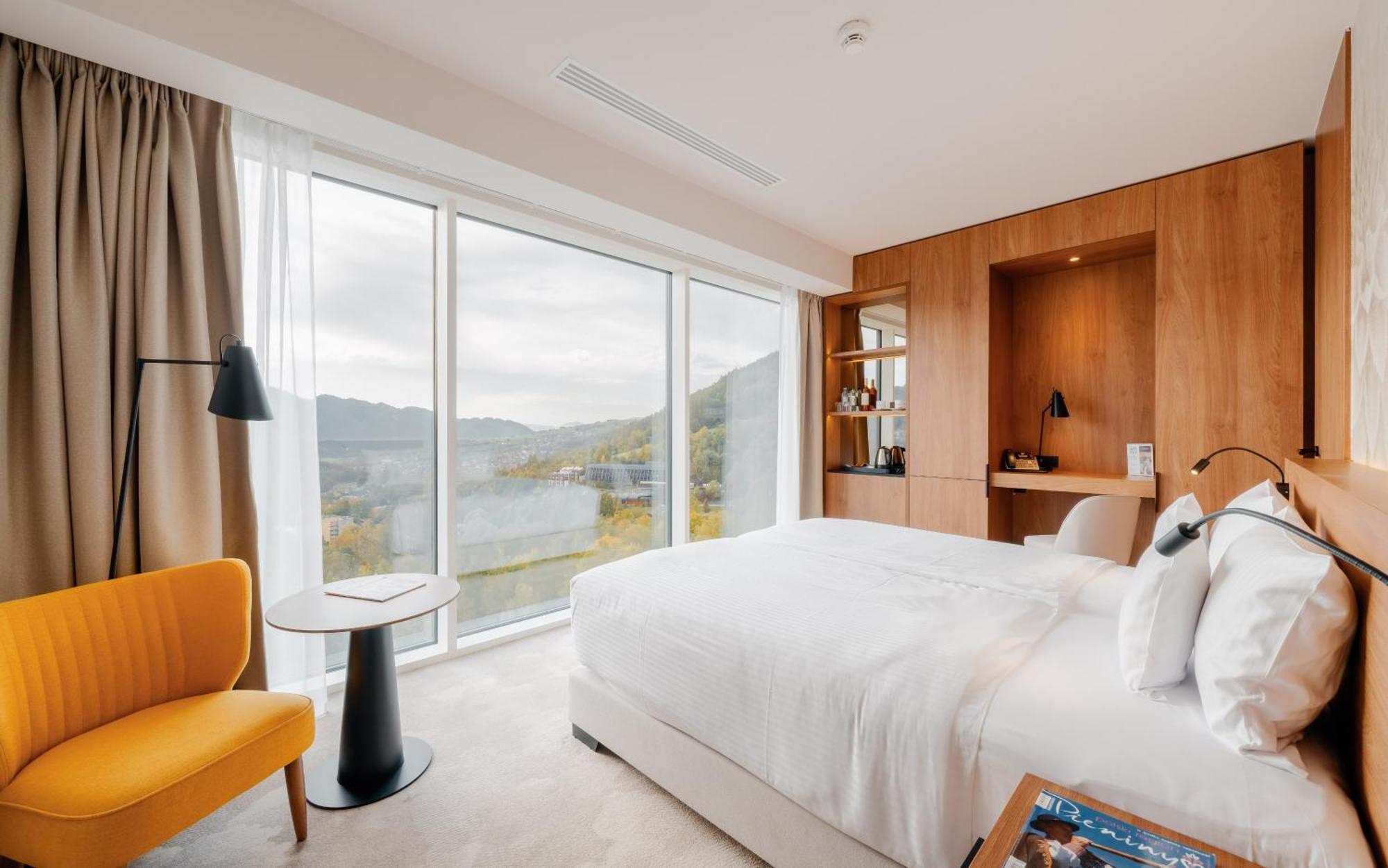 Pieniny Grand Hotel شتافنيتسه المظهر الخارجي الصورة